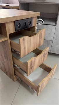 Маникюрный стол Лофт Базовый 3 розетки - копия  11692